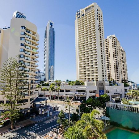 Bunk Surfers Paradise International Backpacker Hostel (Adults Only) Голд-Кост Екстер'єр фото